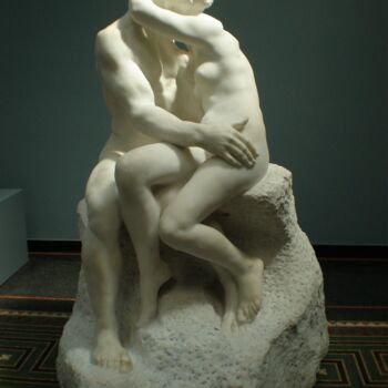 제목이 "Le Baiser"인 조형물 Auguste Rodin로, 원작, 돌