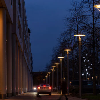 Fotografia zatytułowany „alignements de lumi…” autorstwa Aurélien Comte, Oryginalna praca, Fotografia cyfrowa