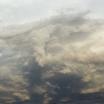 Fotografia zatytułowany „Clouds X, "Meeting"…” autorstwa Curtis H. Jones, Oryginalna praca, Fotografia cyfrowa Zamontowany n…