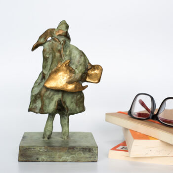 Escultura intitulada "Human in the auctio…" por Aziz Anzabi, Obras de arte originais, Bronze