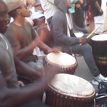Photographie intitulée "African tribal drums" par B.Mansour, Œuvre d'art originale, Photographie numérique