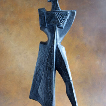 Sculpture titled "Sguardo ad Oriente" by Orazio Barbagallo, Original Artwork, Resin
