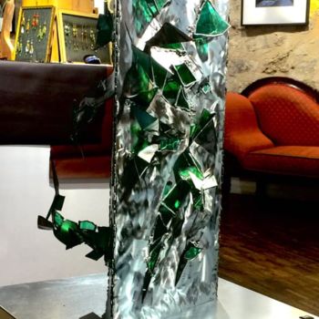 Skulptur mit dem Titel "Green Fusion" von Barbara Hay (Alchimik of Love), Original-Kunstwerk, Metalle