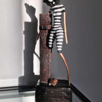 Sculpture titled "Zébra" by René Barranco, Original Artwork, Clay