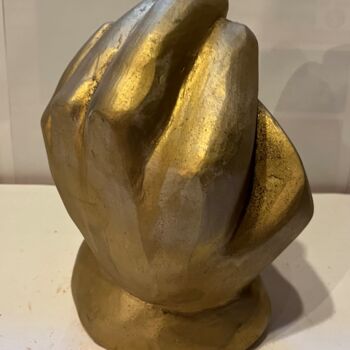 Sculpture intitulée "Main d’or" par Terredediane, Œuvre d'art originale, Argile