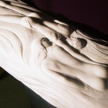 Skulptur mit dem Titel "fleeting encounter…" von Berendina De Ruiter, Original-Kunstwerk, Stein