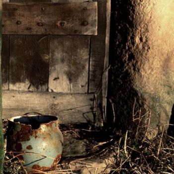Fotografie mit dem Titel "vieux pot" von Bernard Jacques, Original-Kunstwerk