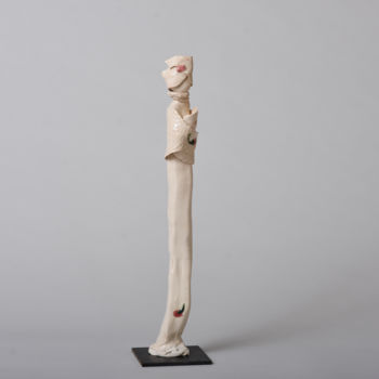 Sculpture titled "A-Amelia E" by Bernadette Dagens, Original Artwork, Ceramics