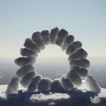 Installation intitulée "Roue de neige" par Alain Bernegger, Œuvre d'art originale