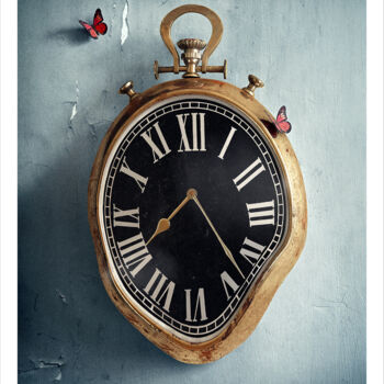 Photography titled "Le temps vu par Dal…" by Bettina Dupont, Original Artwork, Digital Photography