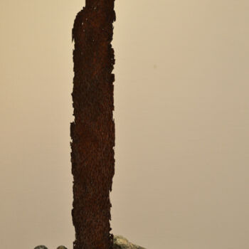 Скульптура под названием "ça passe" - Betty Hanns, Подлинное произведение искусства, Папье-маше