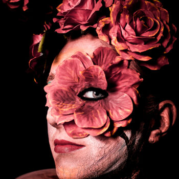Photographie intitulée "Mon amie la rose" par Blandine Legros, Œuvre d'art originale, Photographie numérique Monté sur Alumi…