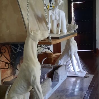 Sculpture titled "lady with dogs" by Bogdyl, Original Artwork, Plaster