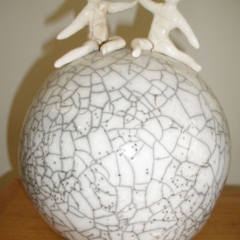 Sculpture titled "BOULE- RETROUVAILLES" by Nicole Boldo, Original Artwork, Ceramics