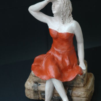Sculpture intitulée "La voyageuse" par Michelle Bompard, Œuvre d'art originale, Terre cuite