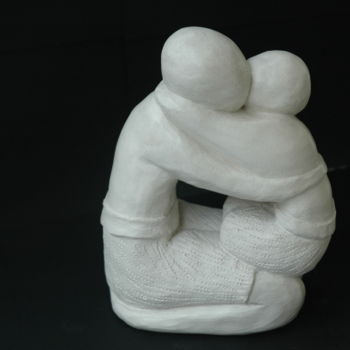 Sculpture titled "Calin" by Michelle Bompard, Original Artwork, Terra cotta