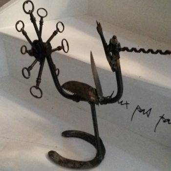 Sculpture intitulée "La clé du Paon" par Bonemine0, Œuvre d'art originale, Métaux