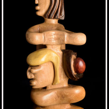 Sculpture titled "AKHENATON" by Alex Boucaud, Original Artwork, Wood
