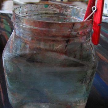 Скульптура под названием "my water jar" - Kipik, Подлинное произведение искусства