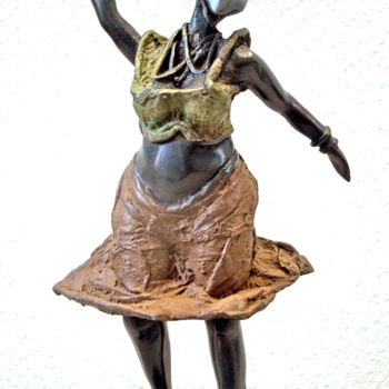 Sculpture titled "Mama 2" by Boureima Ouedraogo, Original Artwork, Casting