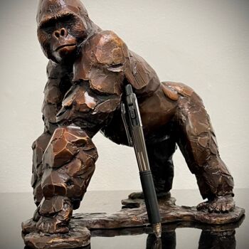 Sculpture titled "Silverback Gorilla…" by Brandon Borgelt, Original Artwork, Bronze