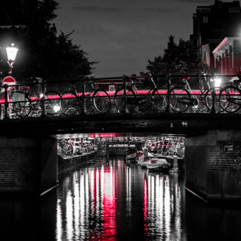 摄影 标题为“Sur le pont d'Amste…” 由Brice Bourgois, 原创艺术品