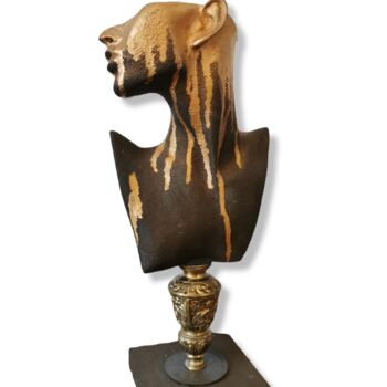 Sculpture titled "Face bronze" by Brigitte Dravet, Original Artwork, Resin