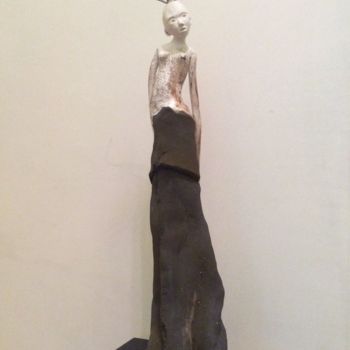 Sculpture titled "Femmarbre" by Brigitte Reina, Original Artwork