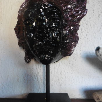 Escultura titulada "Le soleil noir" por Brigitte Bodo, Obra de arte original, Arcilla