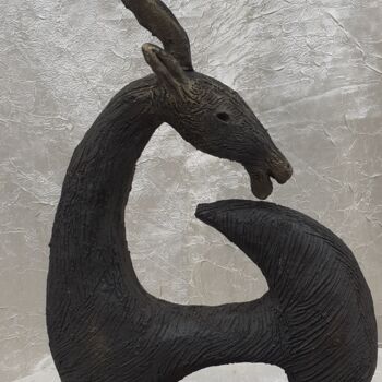 Sculpture intitulée "Antilope  contempor…" par Brigitte Bodo, Œuvre d'art originale, Argile