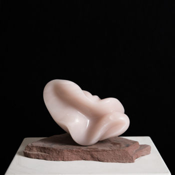 Sculpture titled "Intimité" by Brune Somogyi, Original Artwork, Stone