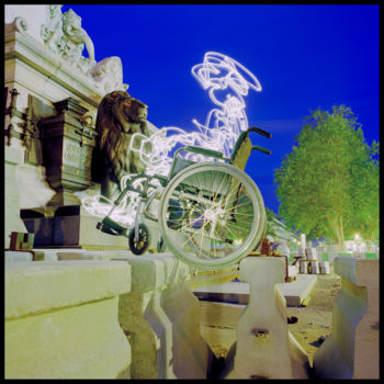 Fotografia intitolato "Handicap Equilibre" da Bruno Mesrine, Opera d'arte originale, Light Painting