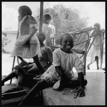 Fotografie getiteld "Afrique Tanzanie 7" door Bruno Mesrine, Origineel Kunstwerk, Film fotografie