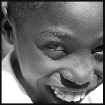 「Afrique Tanzanie 9」というタイトルの写真撮影 Bruno Mesrineによって, オリジナルのアートワーク, アナログ写真