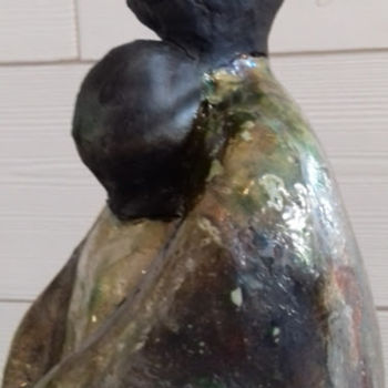 Sculpture titled "Consolation d'Ebène" by Buissonnières, Original Artwork, Ceramics