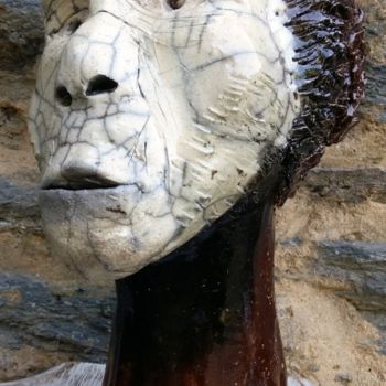 Skulptur mit dem Titel "Perplesso Hominidae" von Buissonnières, Original-Kunstwerk, Keramik