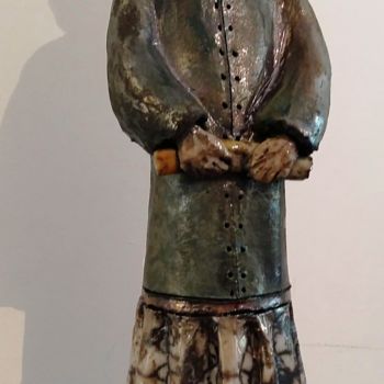 Sculptuur getiteld "Le jeune Yves Hélor…" door Buissonnières, Origineel Kunstwerk, Keramiek