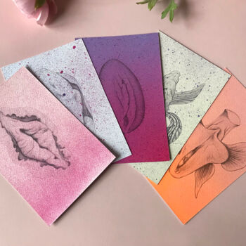 Obrazy i ryciny zatytułowany „FlowerVulva card” autorstwa Carine Bovey, Oryginalna praca, Cyfrowy wydruk