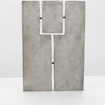 Скульптура под названием "between" - Caetano Marques, Подлинное произведение искусства, Металлы