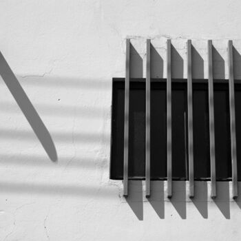 Photographie intitulée "String Shadows" par Calder, Œuvre d'art originale, Photographie numérique