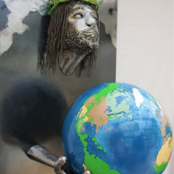 Sculpture titled "SAVE THE WORLD" by Calou, Original Artwork, Metals Mounted on Metal