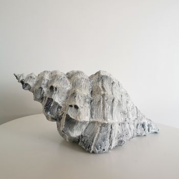 Sculpture titled "Ecoute la mer" by Martine Caoudal, Original Artwork, Clay