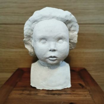 Sculpture titled "L'enfance" by Martine Caoudal, Original Artwork, Clay