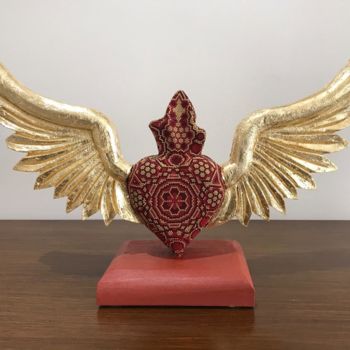 Sculpture titled "Beads Winged Heart" by Carlos Hernandez, Original Artwork, Mosaic