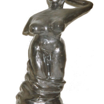 Скульптура под названием "Woman 2" - Carmen Coduri, Подлинное произведение искусства, Глина