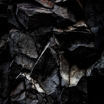 Photographie intitulée "Rochers III" par Carmen Lazarescu, Œuvre d'art originale, Photographie numérique