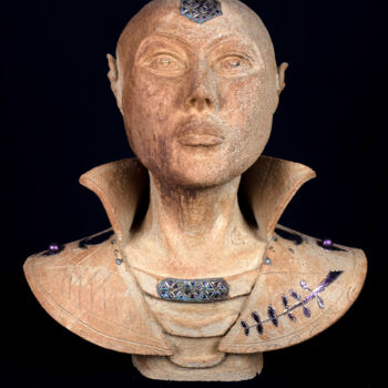 Sculpture titled "Gardienne" by Carole Lanfranchi, Original Artwork, Ceramics