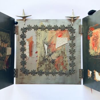 Collages intitolato "A fleur de peau" da Caroline Keller, Opera d'arte originale, Collages Montato su Metallo