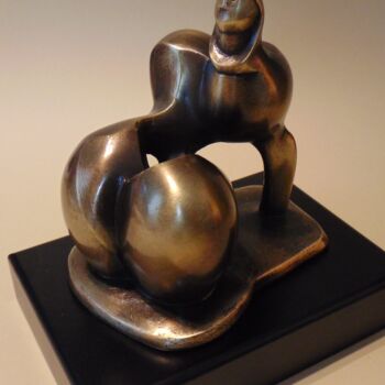 Sculpture titled "DeArnía" by Carlos Castanedo, Original Artwork, Bronze