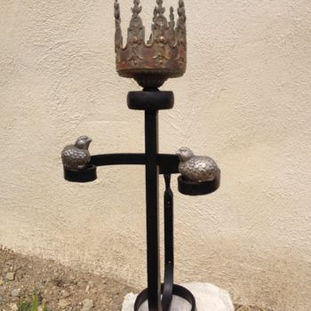 Sculpture titled "ROYAL" by Castor, Original Artwork, Metals